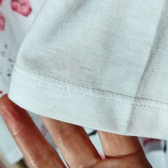 NEW Mac & Belle Valantine Artsy painted look heart tree w/ bicycle scoop neck M - Picture 7 of 13